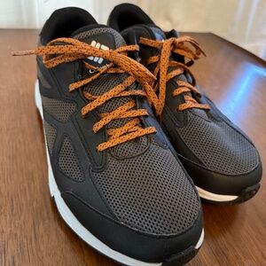 Columbia Trail Sneakers